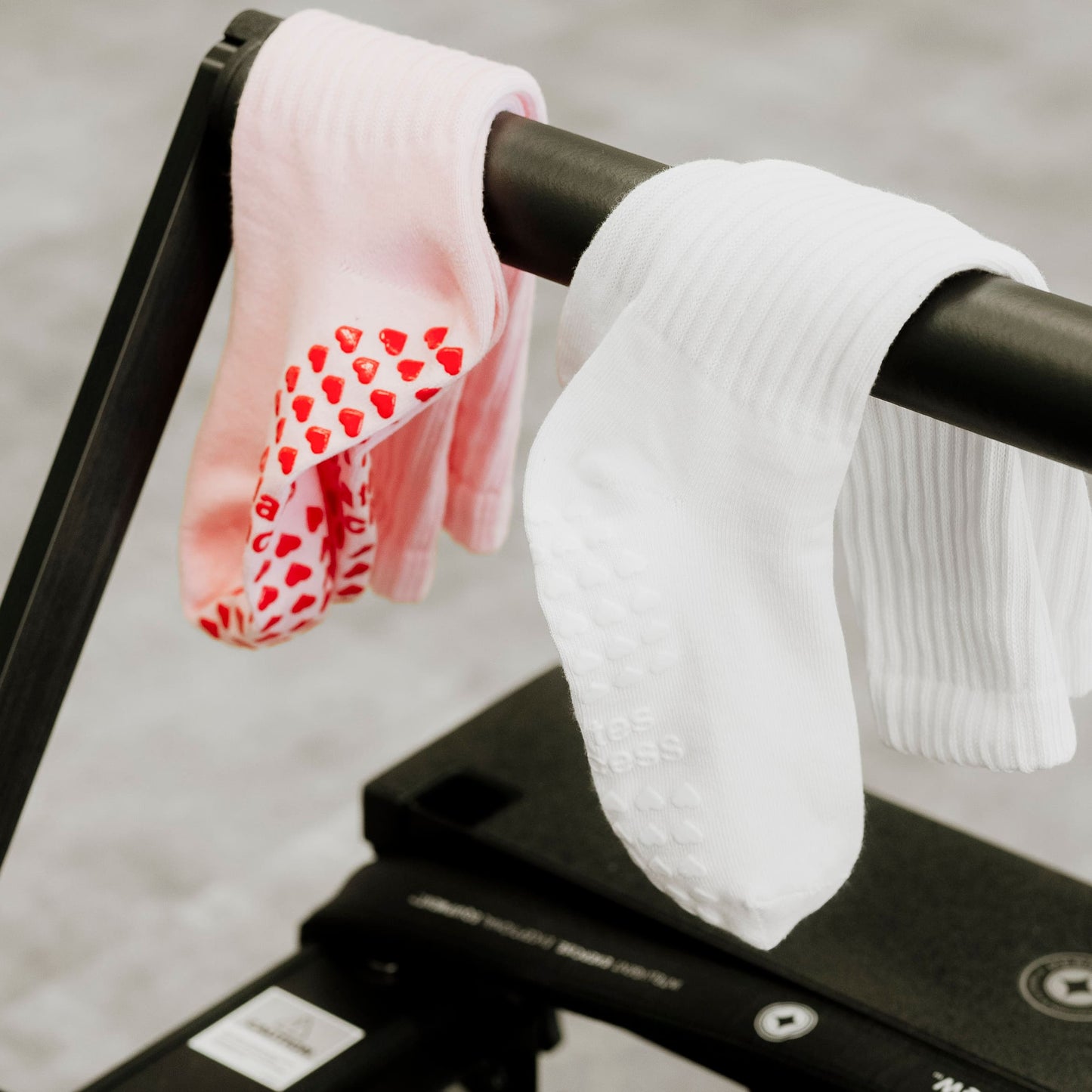 White Slouchy Scrunch Pilates Grip Socks